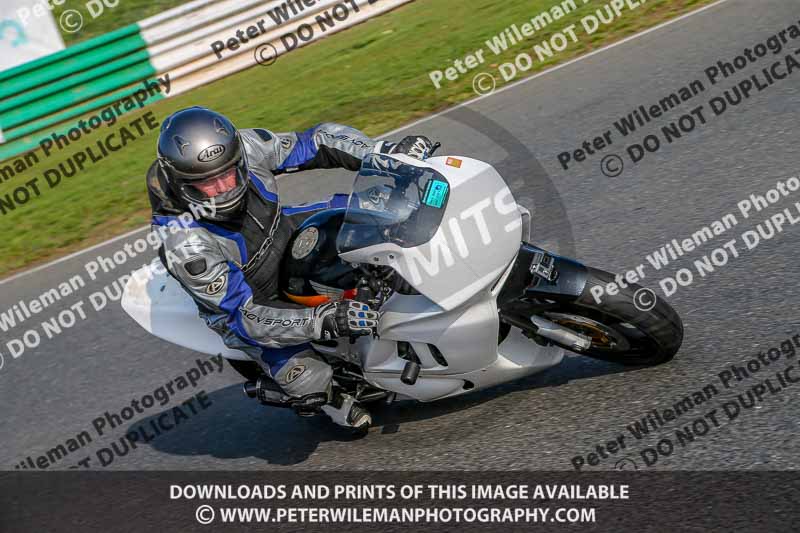 PJM Wedding Photography;enduro digital images;event digital images;eventdigitalimages;mallory park;mallory park photographs;mallory park trackday;mallory park trackday photographs;no limits trackdays;peter wileman photography;racing digital images;trackday digital images;trackday photos